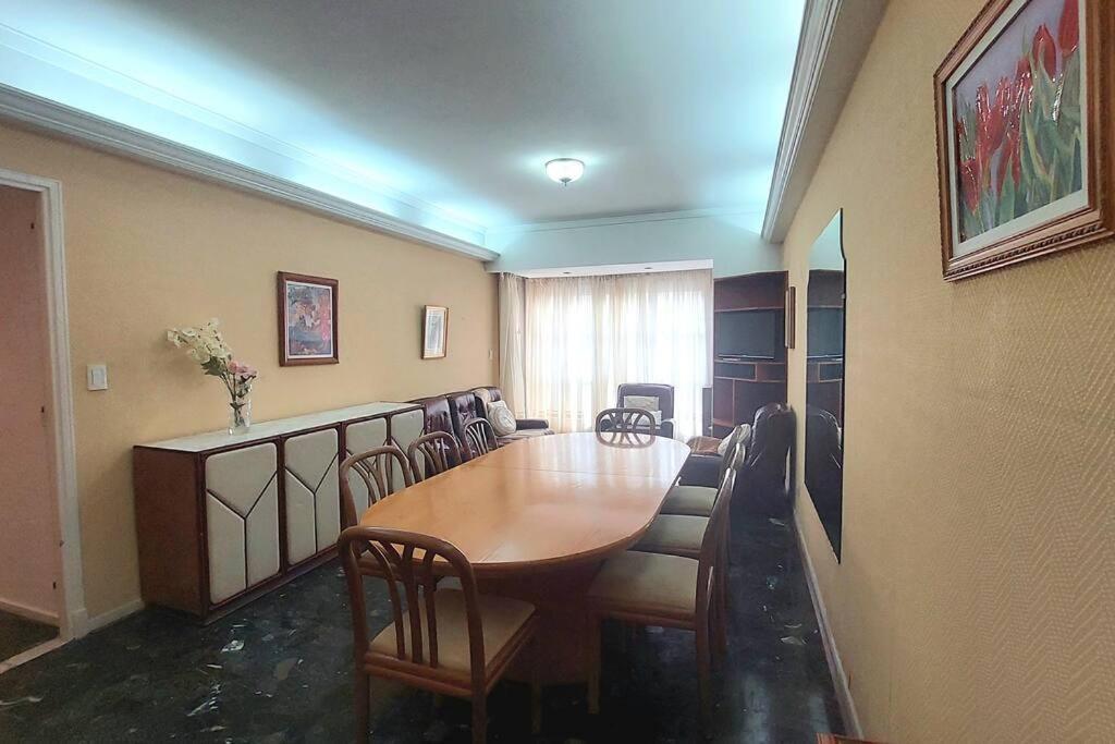 Muy Amplio Departamento En El Centro A Cuadras Del Mar Y Casino Mar del Plata