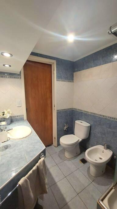 Muy Amplio Departamento En El Centro A Cuadras Del Mar Y Casino * Mar del Plata